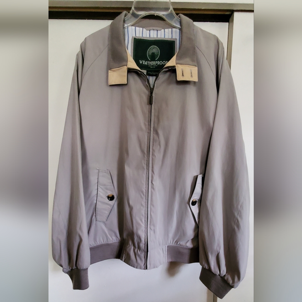 Weatherproof Microfiber Lightweight Jacket